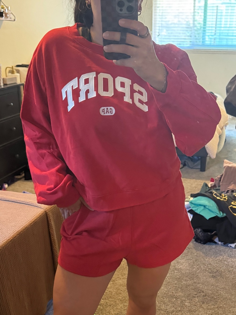GAP relaxed red shorts sweatset